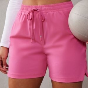 Fabletics The One Short 5'' - Size XL